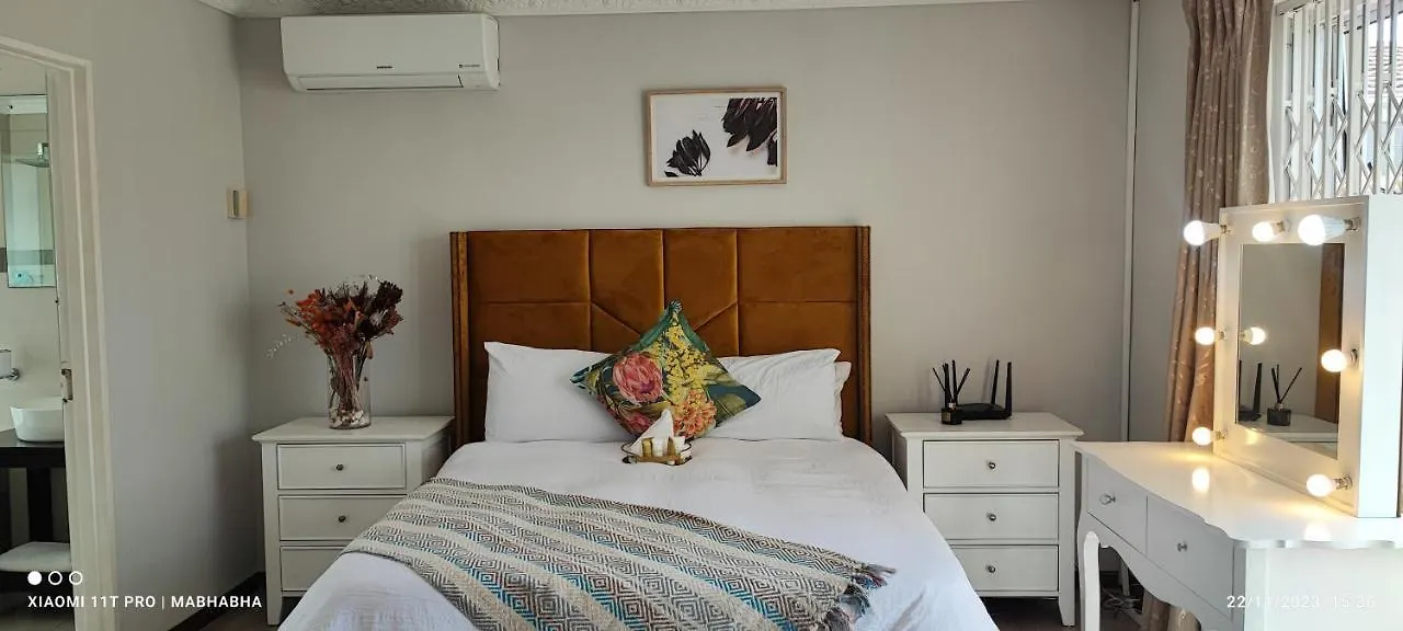 Mabhabha'S Stay Inn 1 Cape Town Güney Afrika