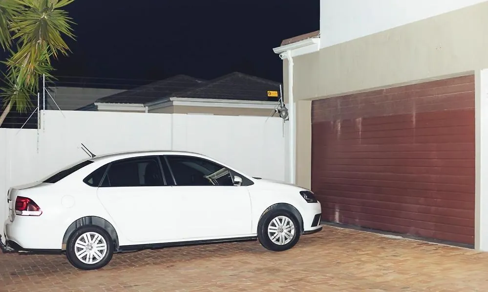 Pansiyon Mabhabha'S Stay Inn 1 Cape Town