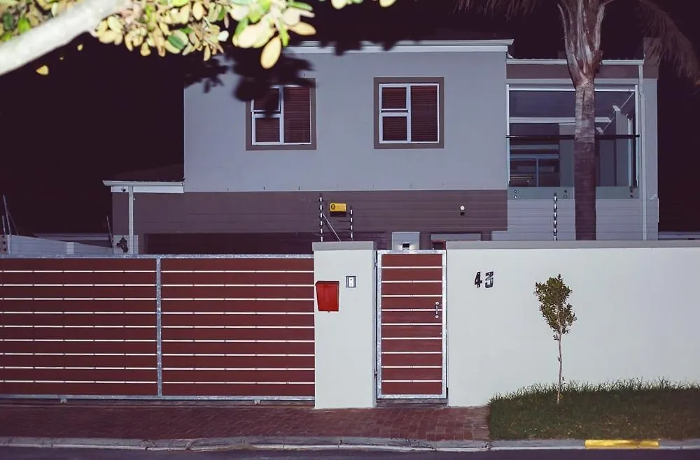 Mabhabha'S Stay Inn 1 Cape Town